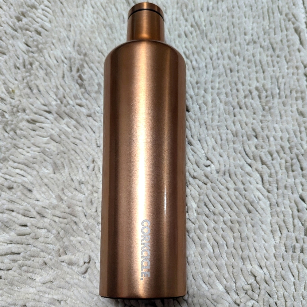 Corkcicle Canteen metallic 25oz (750ml) Insulated Water Bottle